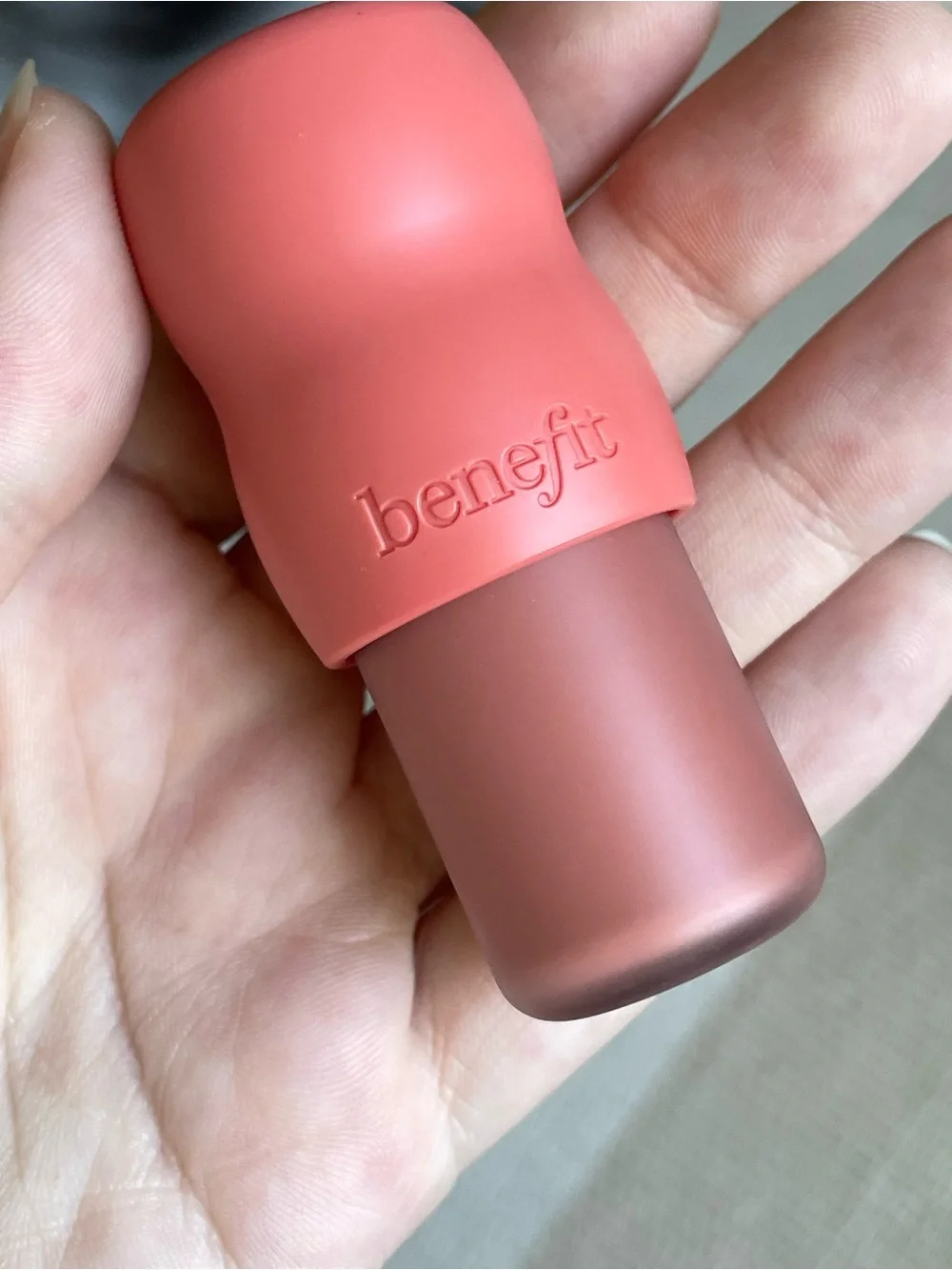 Benefit Play Daze Airy Liquid Blush in Apricotta
